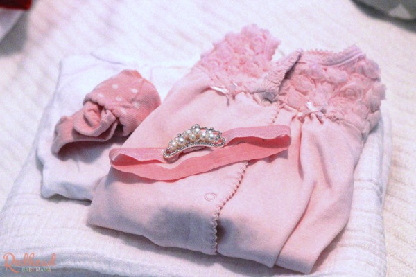 What to Bring for Baby to the Hospital via @redheadbabymama