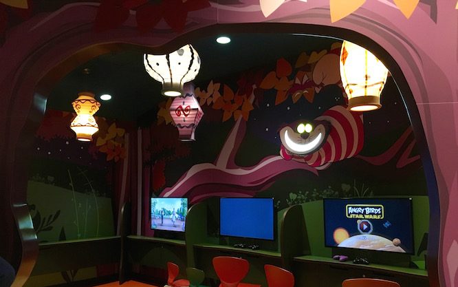 Wonderland Gaming Center | Lilo's Playhouse, Polynesian Resort Childcare at Disney | Redheadbabymama.com