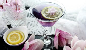 Stormy Night Martini, a Game of Thrones inspired cocktail for House Tyrell | Redheadbabymama.com